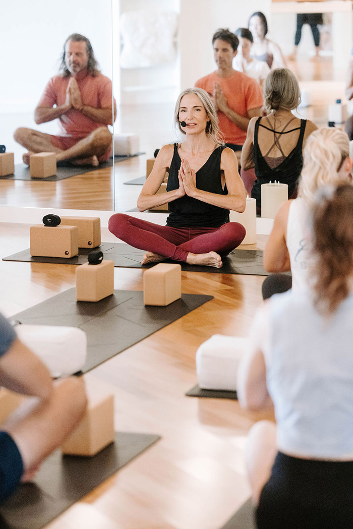 A class practising together at Swaha Yoga 111